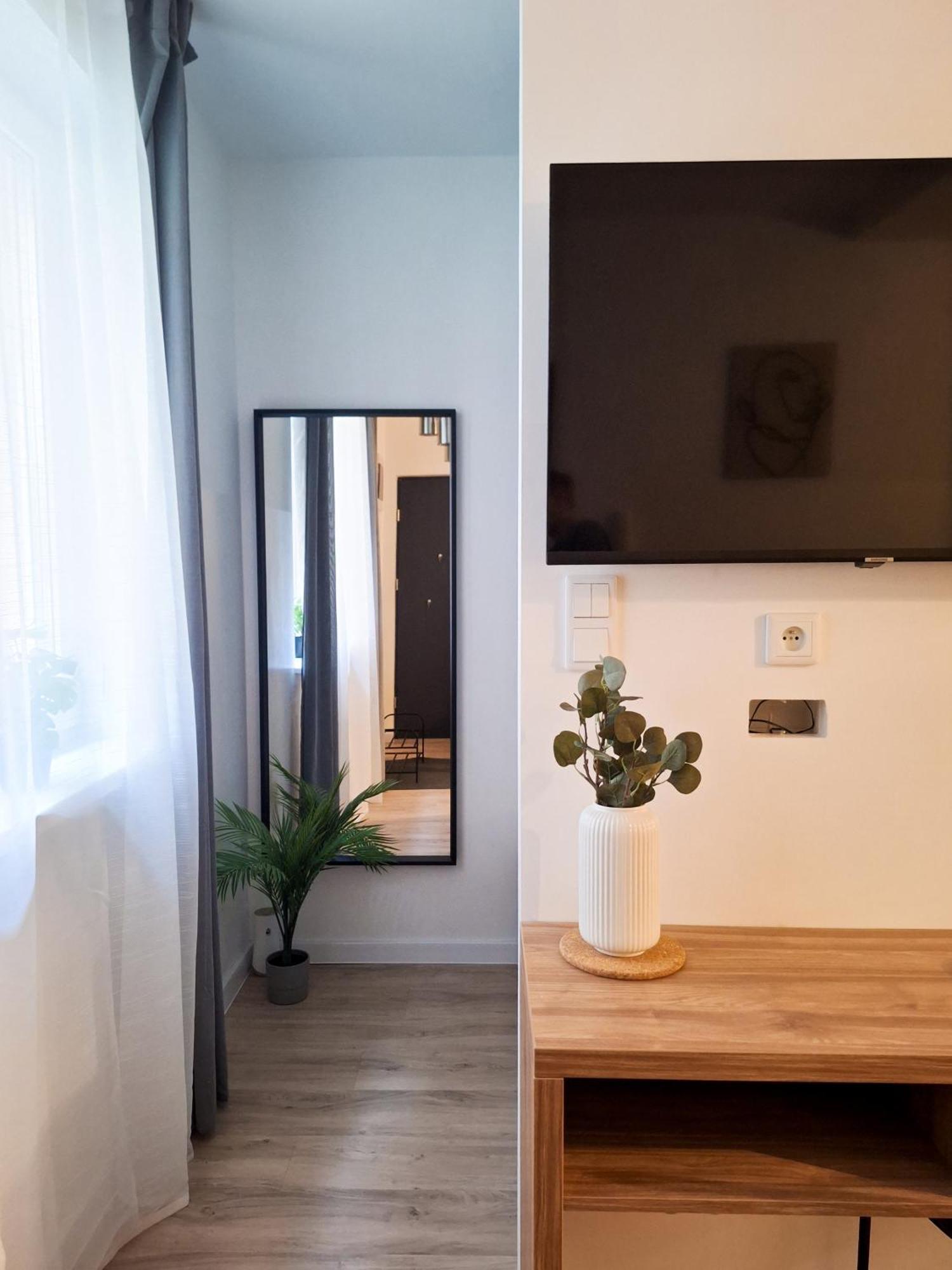 Cozy Studio For Couples - Cracow City Heart Kraków Zewnętrze zdjęcie